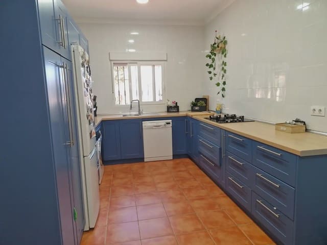 Finca/Country House for sale in El Zabal - Santa Margarita, La Línea de la Concepción - € 600,000 (Ref: 9818585)
