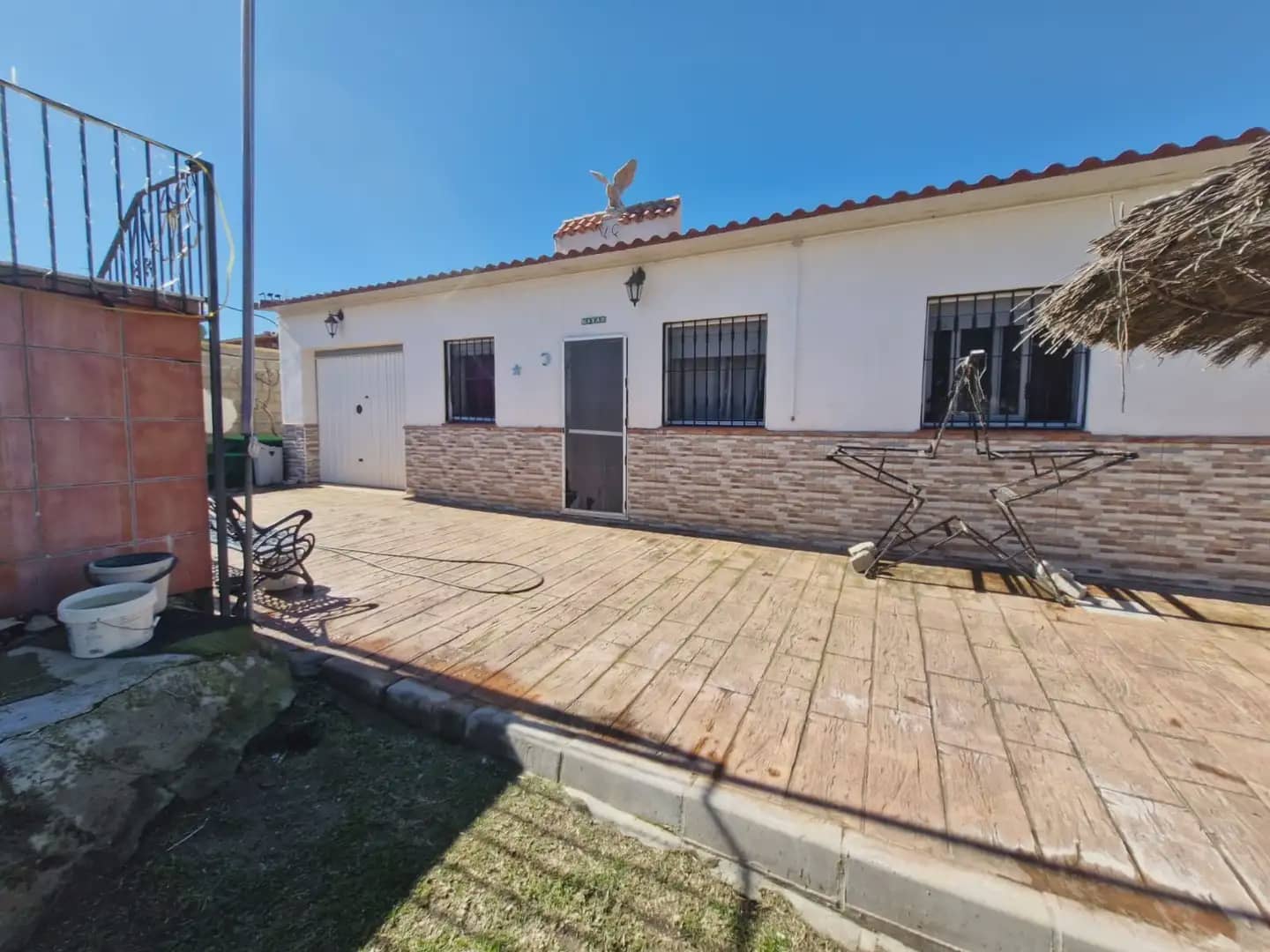 Finca/Country House for sale in La Linea de la Concepcion - € 600,000 (Ref: 9818585)