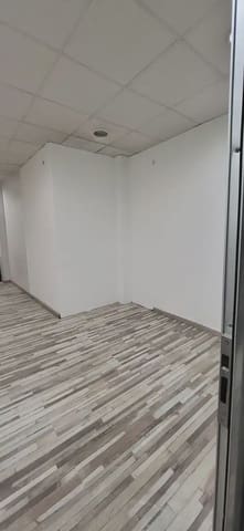 Kommersiell til leie i Centro - San Felipe - Huerta Fava, La Línea de la Concepción - € 600 (Ref: 9818586)