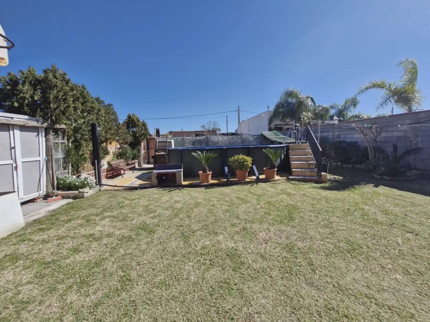 Finca/Country House for sale in La Linea de la Concepcion - € 199,000 (Ref: 9818587)