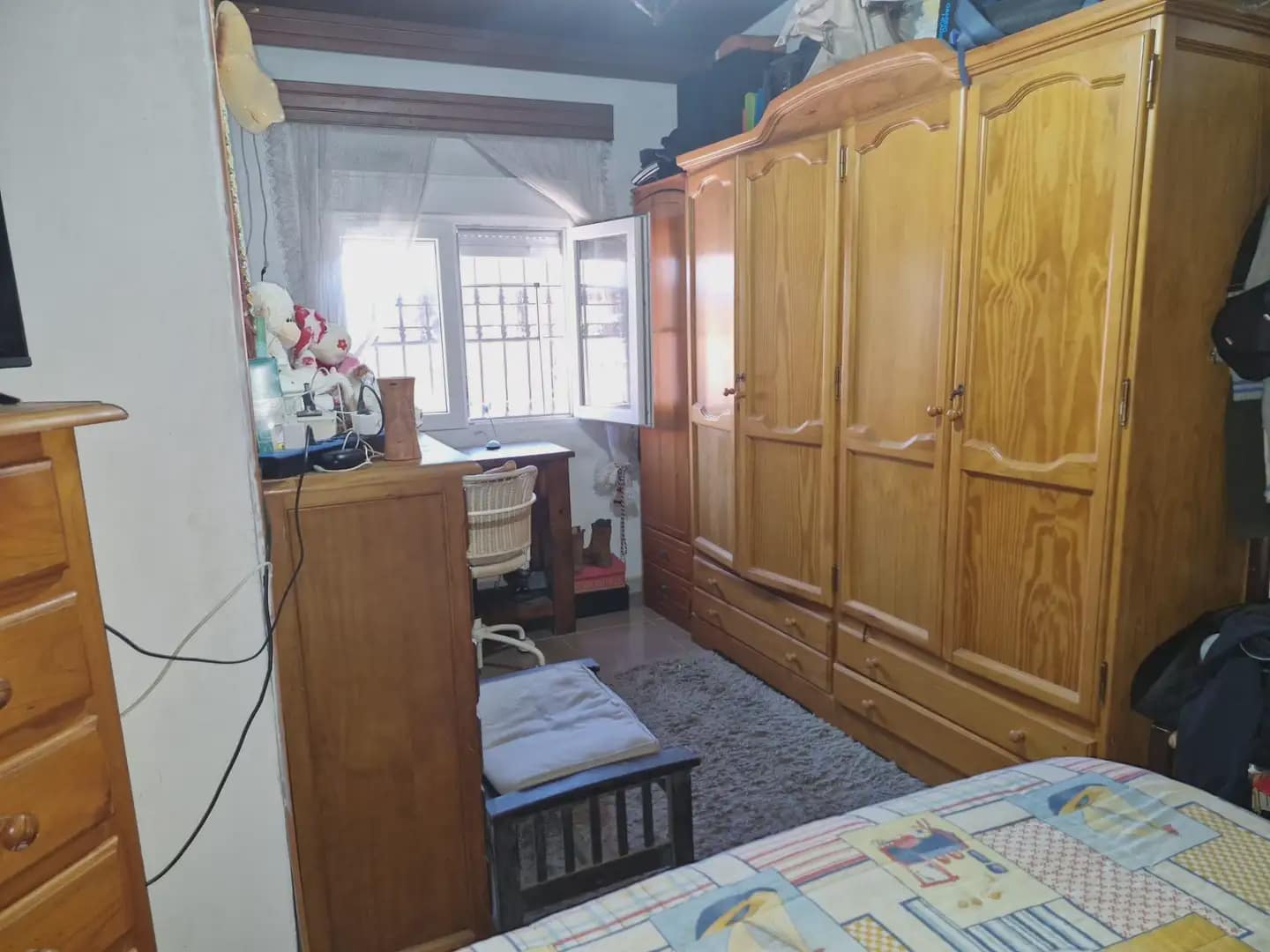 Finca/Country House for sale in La Linea de la Concepcion - € 199,000 (Ref: 9818587)