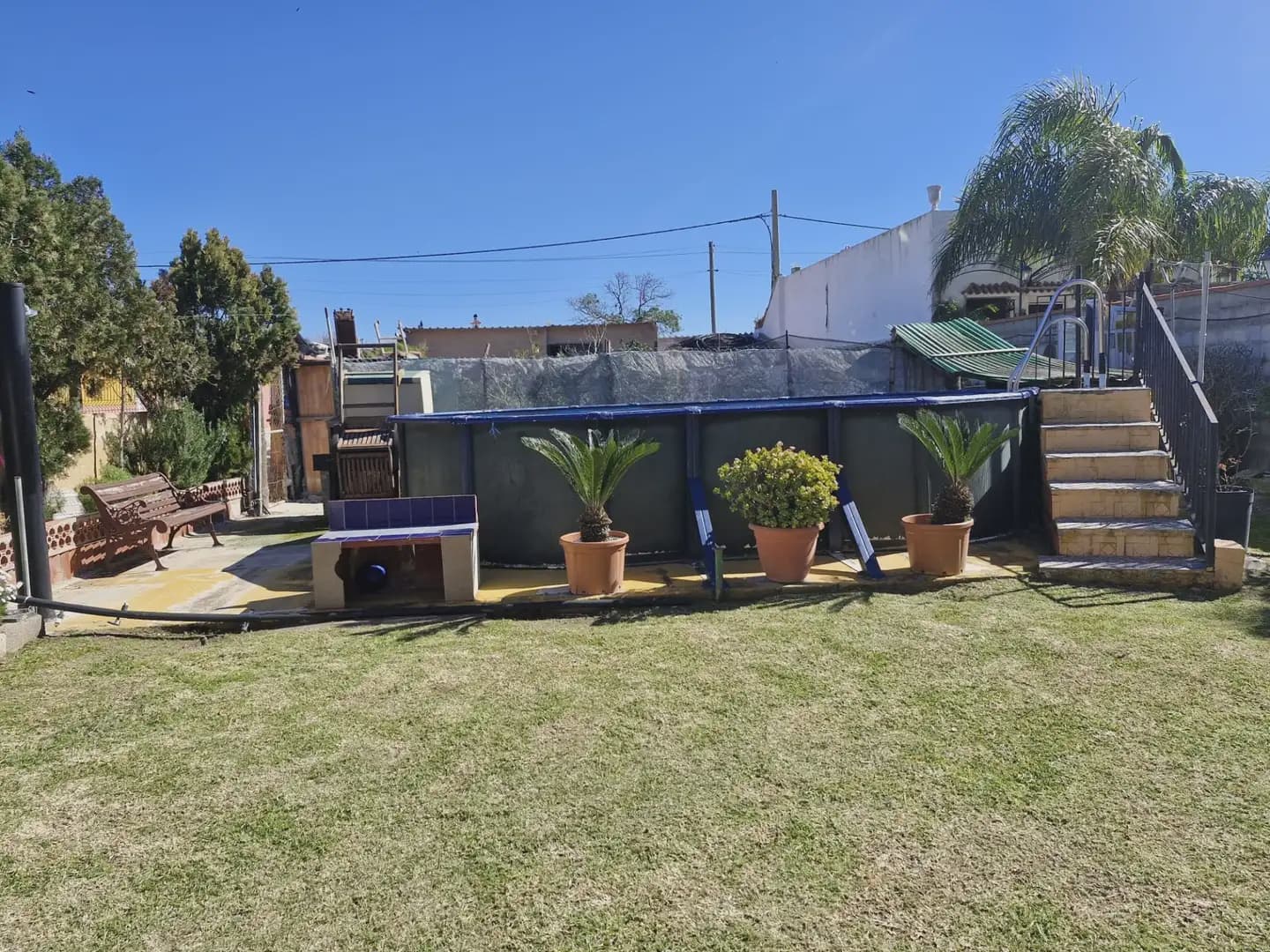 Finca/Country House for sale in La Linea de la Concepcion - € 199,000 (Ref: 9818587)