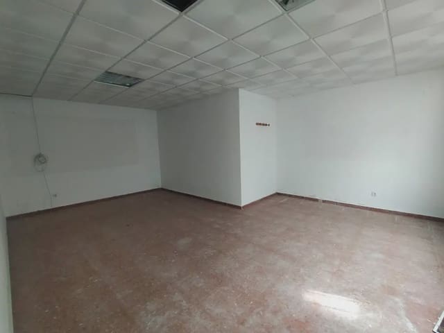 Kommersiell til leie i Huerta Fava - Santiago, La Línea de la Concepción - € 1 000 (Ref: 9818589)