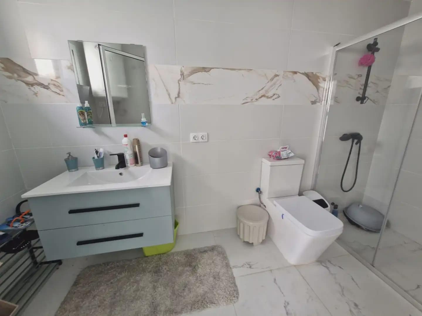 1 slaapkamer Appartement te koop in La Linea de la Concepcion - € 320.000 (Ref: 9818591)