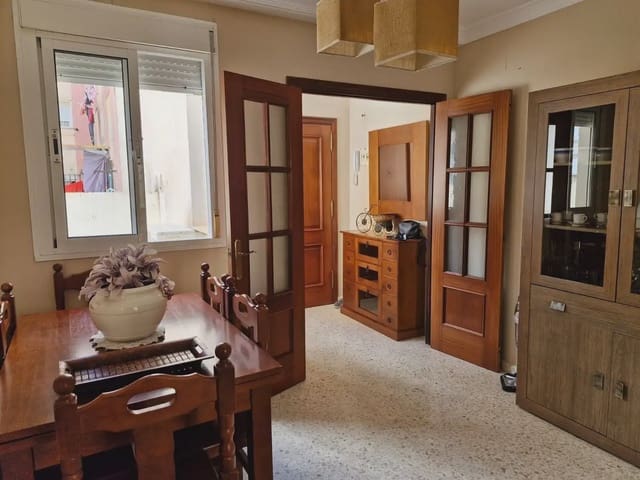 2 chambre Appartement à vendre à Mondejar - Junquillos, La Línea de la Concepción - 126 050 € (Ref: 9818592)
