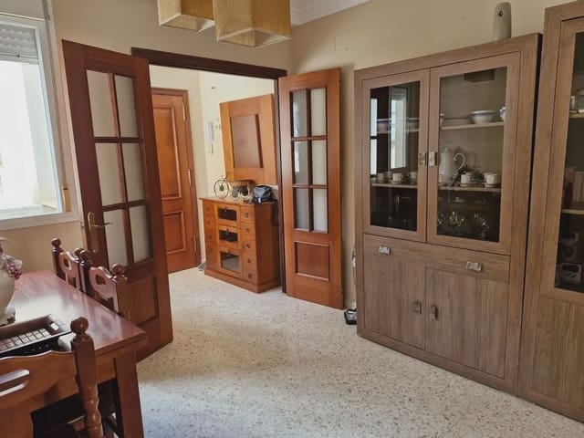 2 chambre Appartement à vendre à Mondejar - Junquillos, La Línea de la Concepción - 126 050 € (Ref: 9818592)