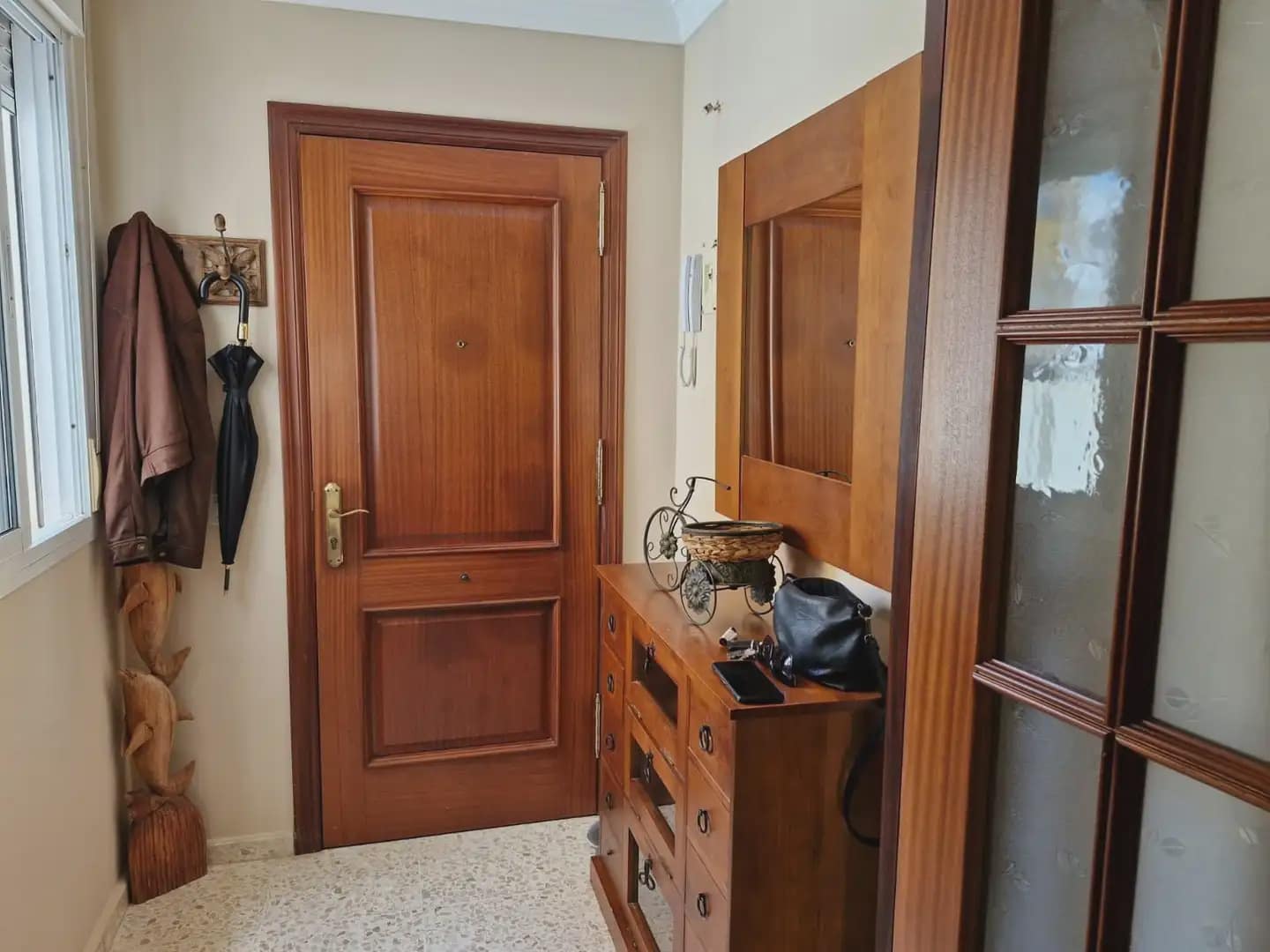 2 slaapkamer Flat te koop in La Linea de la Concepcion - € 126.050 (Ref: 9818592)