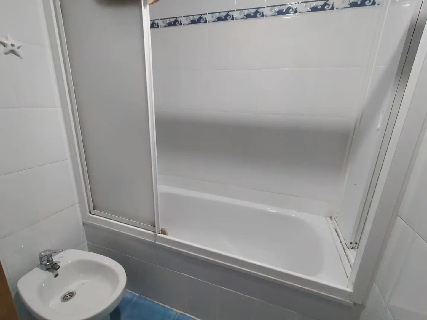 3 soverom Leilighet til salgs i La Linea de la Concepcion - € 215 000 (Ref: 9818593)