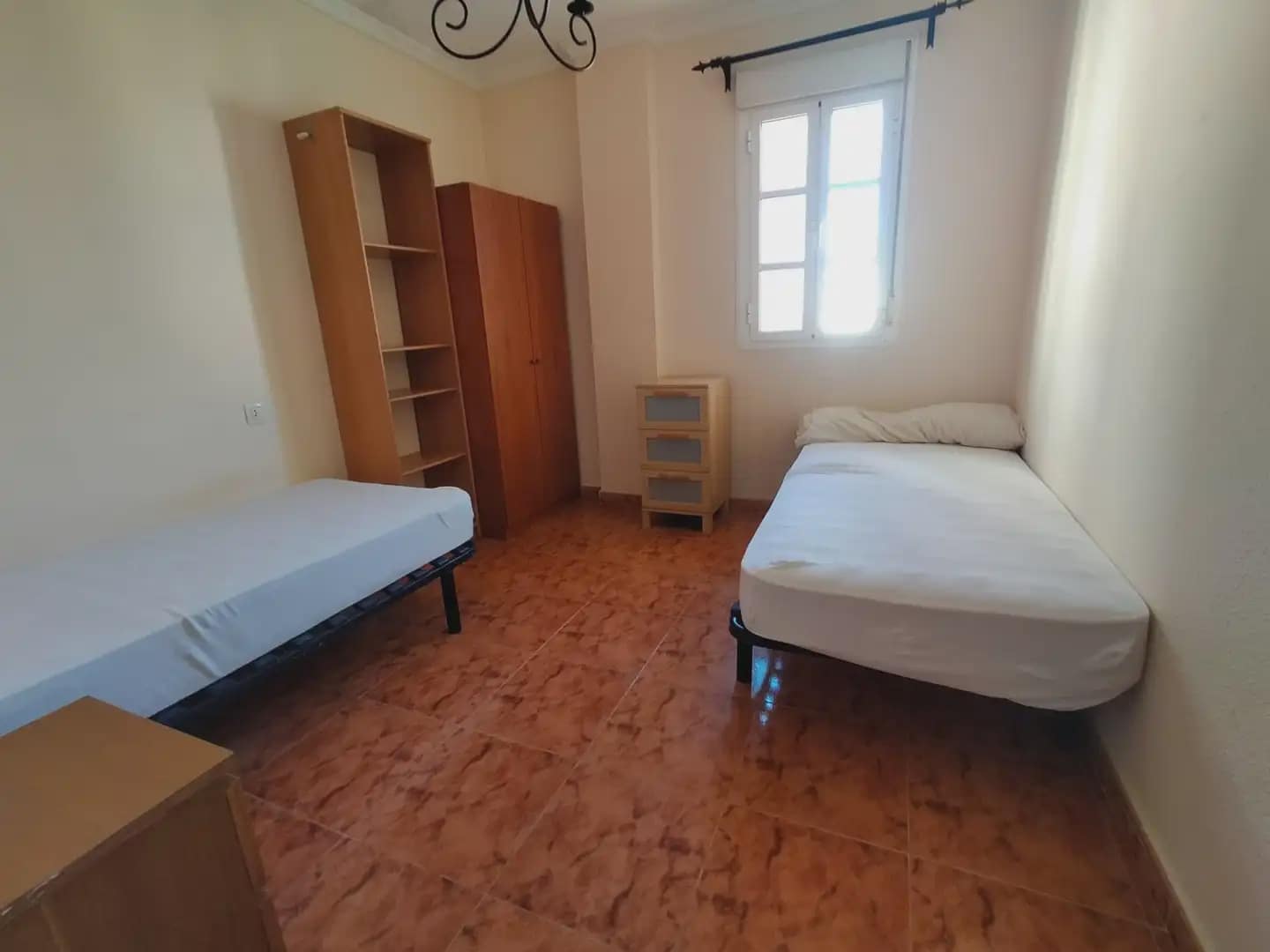3 soverom Leilighet til salgs i La Linea de la Concepcion - € 215 000 (Ref: 9818593)