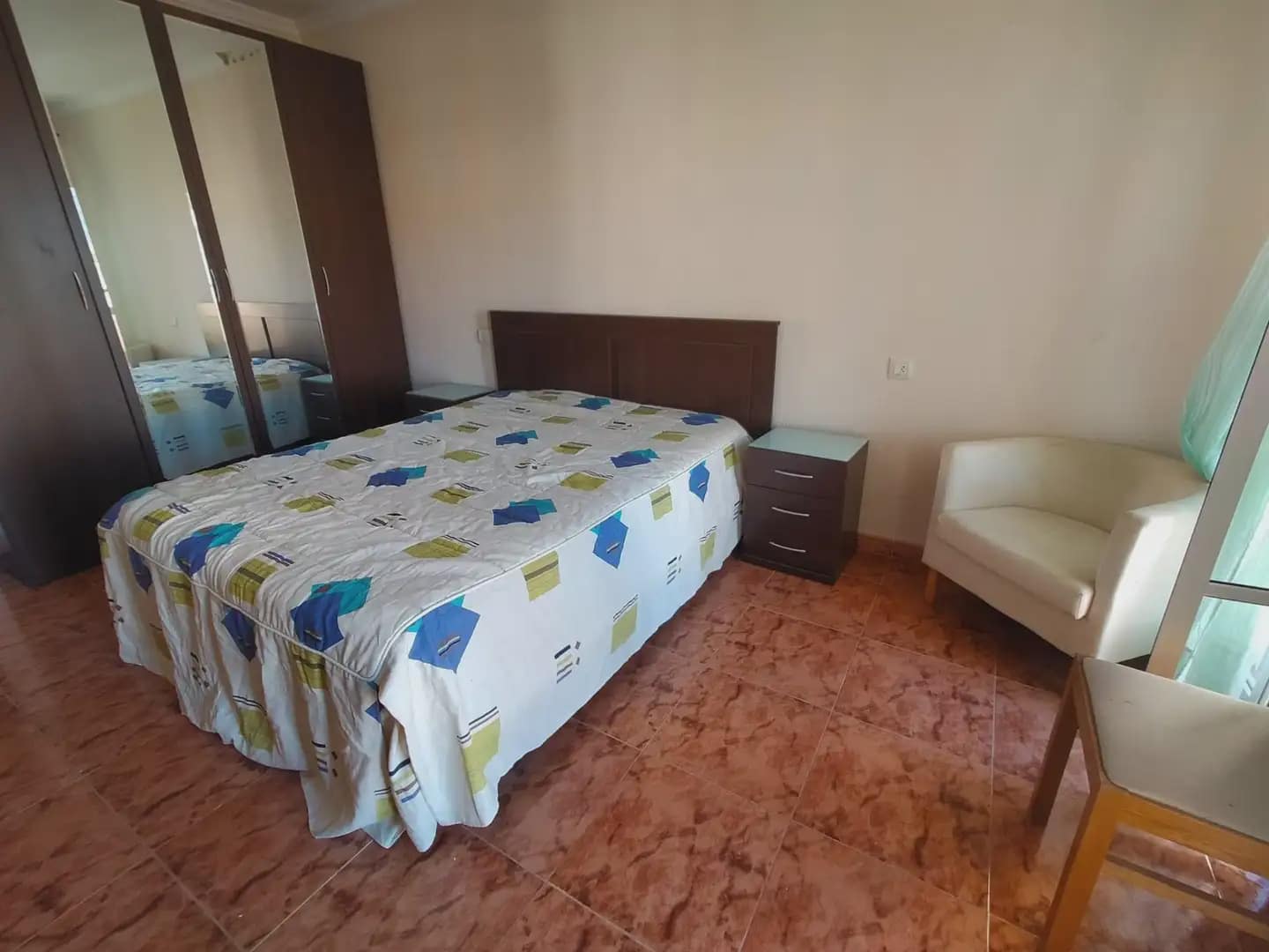 3 soverom Leilighet til salgs i La Linea de la Concepcion - € 215 000 (Ref: 9818593)