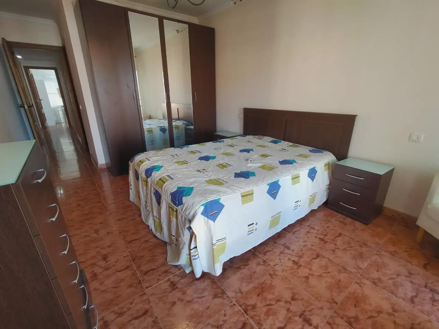 3 soverom Leilighet til salgs i La Linea de la Concepcion - € 215 000 (Ref: 9818593)