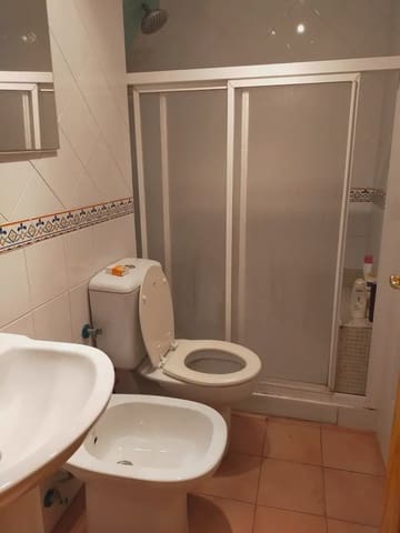 2 soverom Leilighet til leie i Huerta Fava - Santiago, La Línea de la Concepción - € 875 (Ref: 9818595)