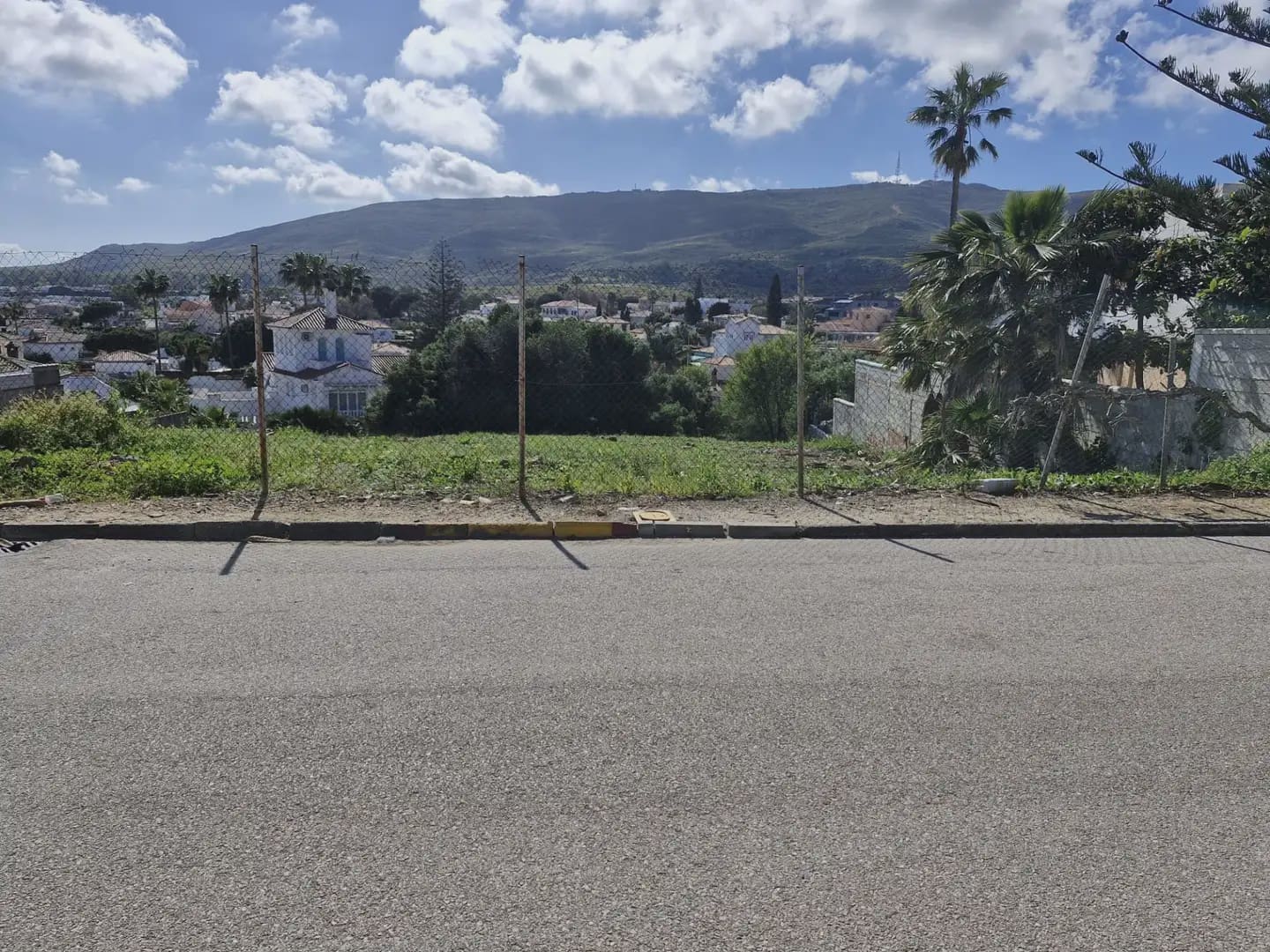 Solar/Parcela en La Línea de la Concepción en venta - 170.000 € (Ref: 9818596)