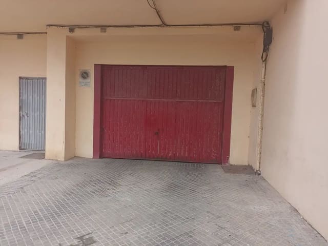 Garasje til leie i Huerta Fava - Santiago, La Línea de la Concepción - € 100 (Ref: 9818597)