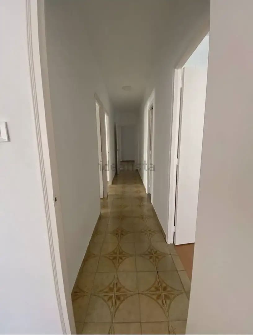4 soverom Leilighet til leie i La Linea de la Concepcion - € 1 500 (Ref: 9818600)