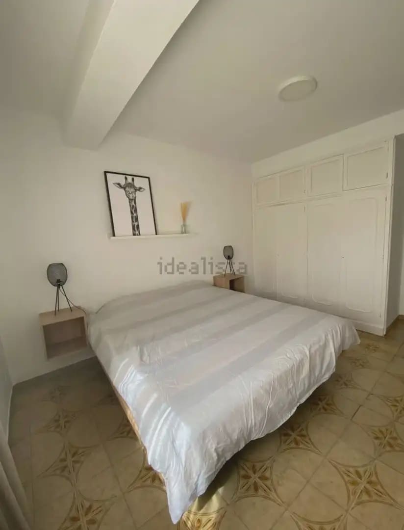 4 soverom Leilighet til leie i La Linea de la Concepcion - € 1 500 (Ref: 9818600)