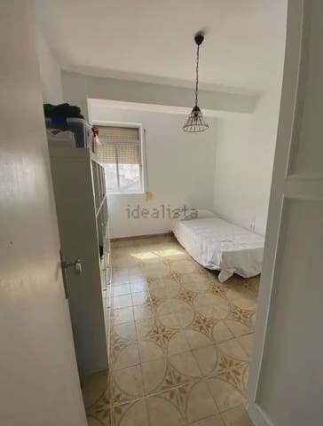 4 bedroom Flat for rent in Centro - San Felipe - Huerta Fava, La Línea de la Concepción - € 1,500 (Ref: 9818600)