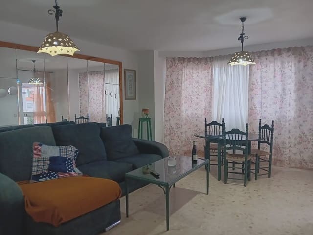 4 soverom Leilighet til leie i San Pedro - Gabriel Miró - María Guerrero, La Línea de la Concepción med garasje - € 1 500 (Ref: 9818601)