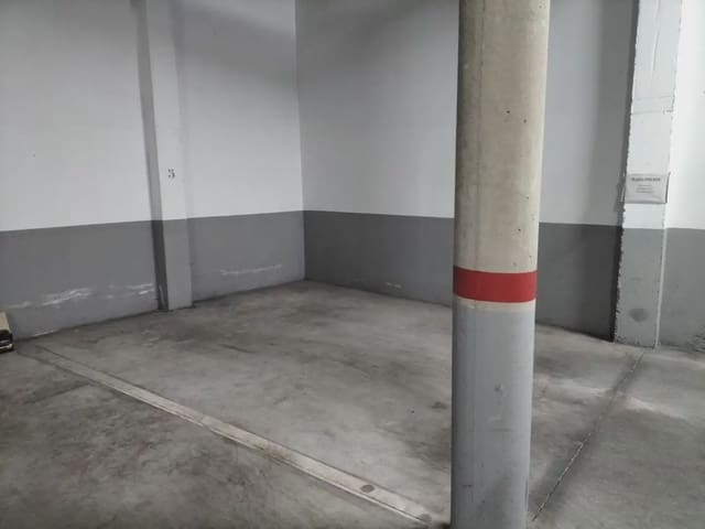 Garasje til salgs i Santa Bárbara - Ciudad Deportiva, La Línea de la Concepción - € 28 000 (Ref: 9818603)
