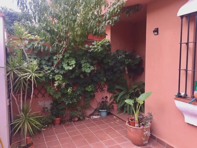 3 soveværelse Byhus til salg i El Zabal - Santa Margarita, La Línea de la Concepción - € 314.000 (Ref: 9818604)