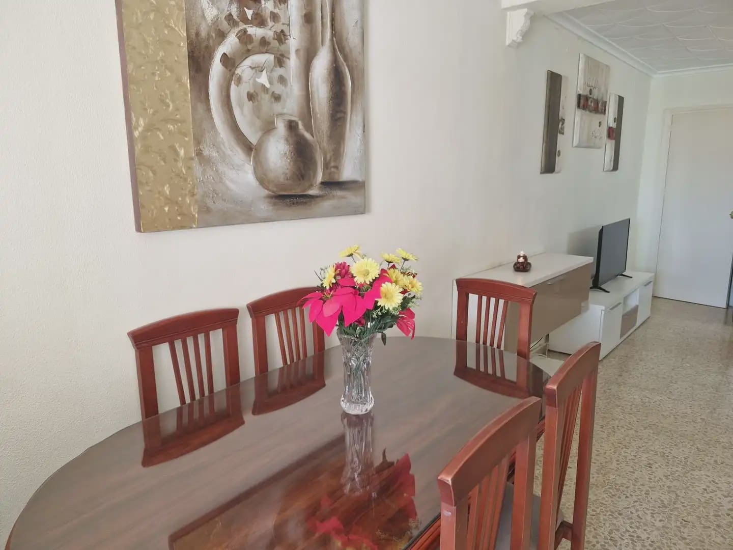 3 bedroom Flat for sale in La Linea de la Concepcion - € 220,000 (Ref: 9821520)