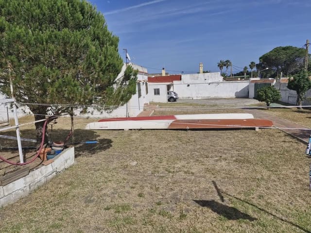 3 chambre Finca/Maison de Campagne à vendre à El Zabal - Santa Margarita, La Línea de la Concepción avec piscine - 192 000 € (Ref: 9864070)