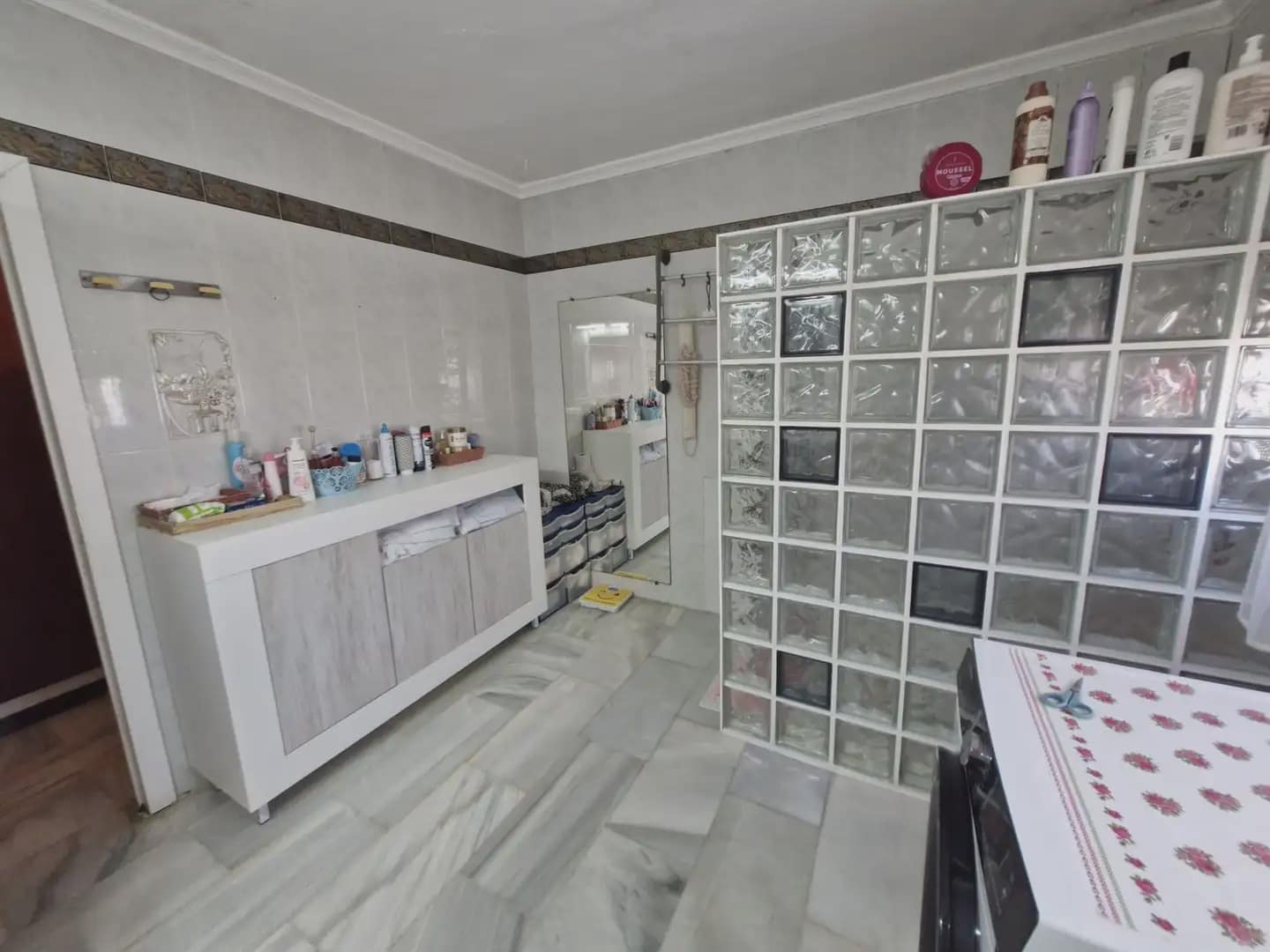 3 bedroom Finca/Country House for sale in La Linea de la Concepcion with pool - € 192,000 (Ref: 9864070)