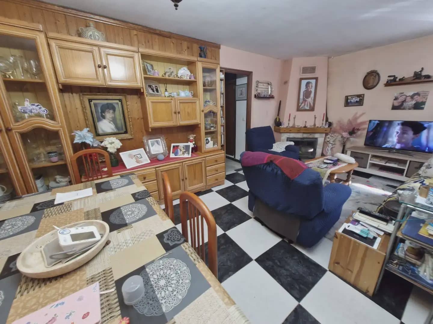 3 bedroom Finca/Country House for sale in La Linea de la Concepcion with pool - € 192,000 (Ref: 9864070)