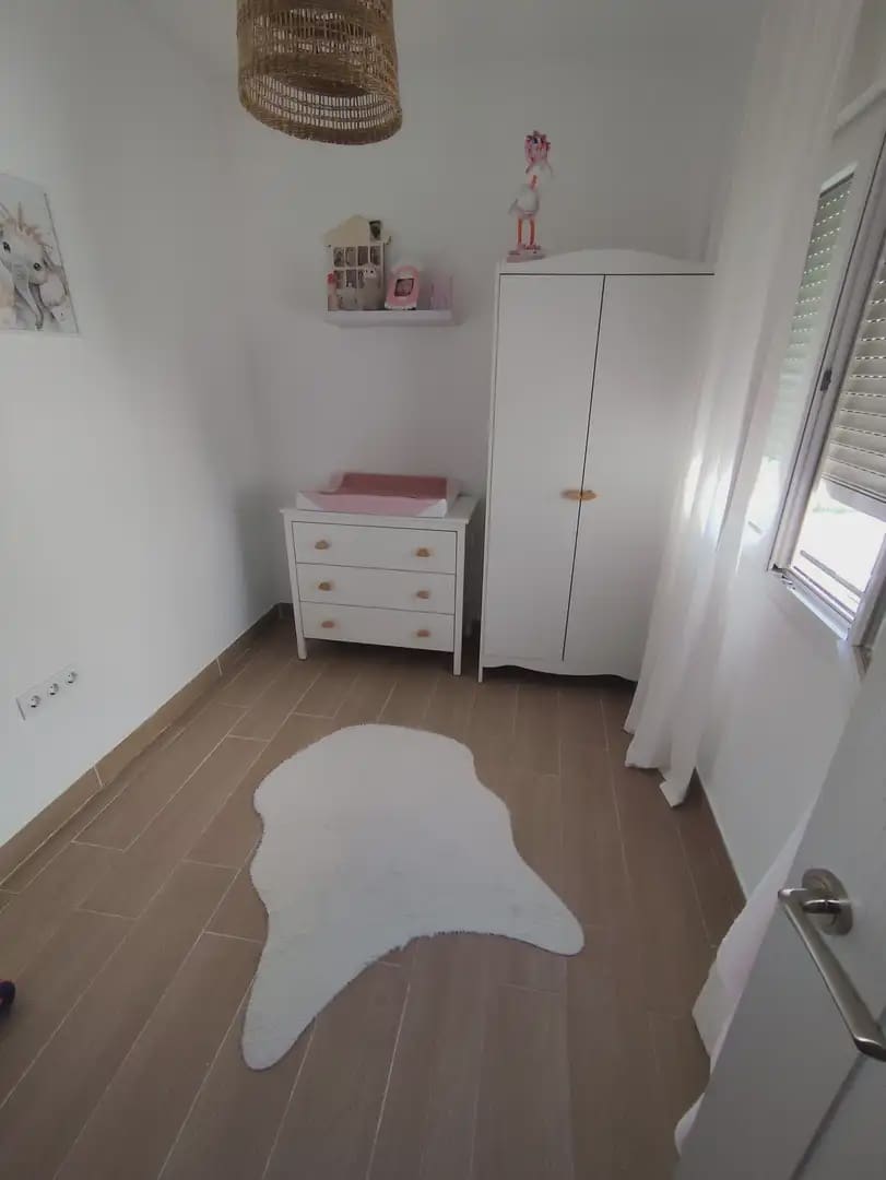 3 soveværelse Byhus til salg i La Linea de la Concepcion - € 275.000 (Ref: 9872181)