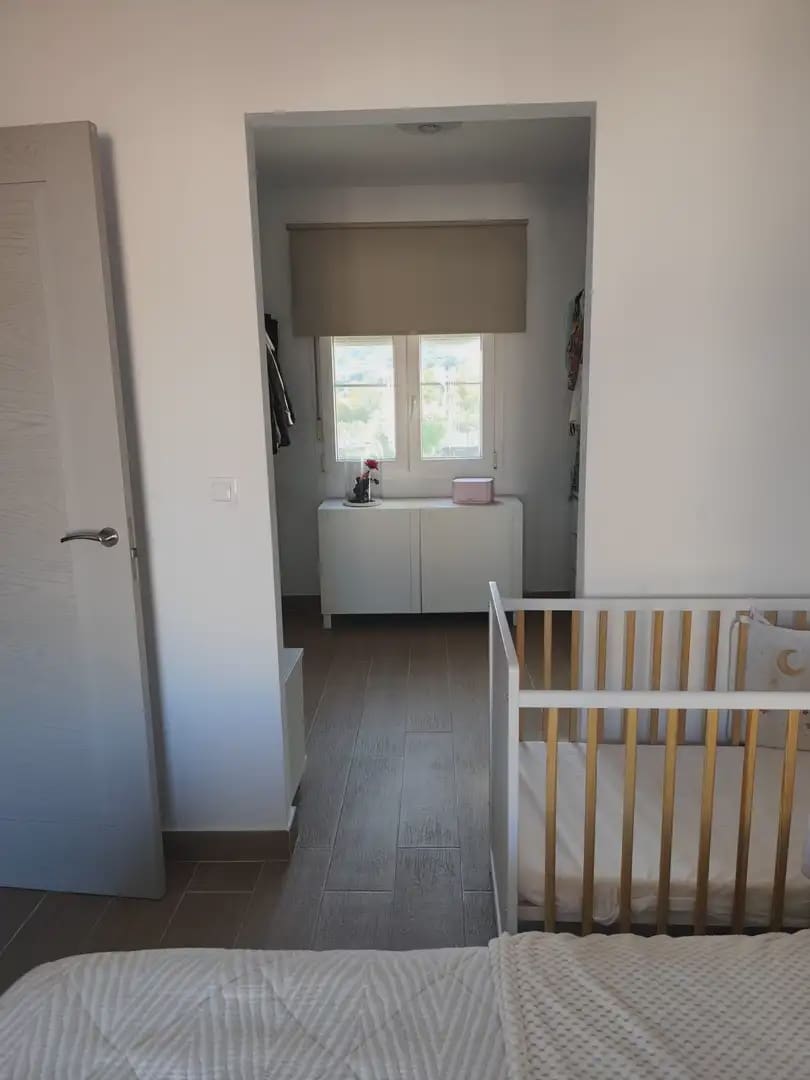 3 soveværelse Byhus til salg i La Linea de la Concepcion - € 275.000 (Ref: 9872181)