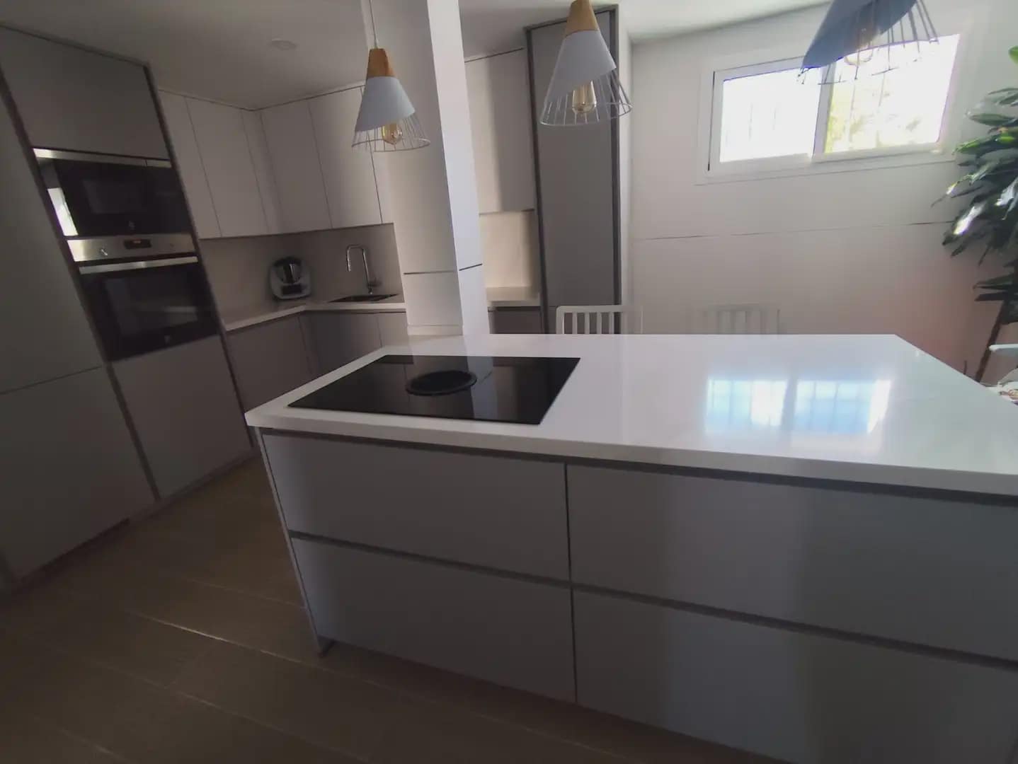 3 soveværelse Byhus til salg i La Linea de la Concepcion - € 275.000 (Ref: 9872181)