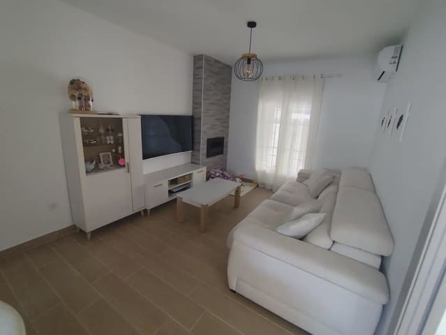 3 soveværelse Byhus til salg i El Zabal - Santa Margarita, La Línea de la Concepción - € 275.000 (Ref: 9872181)