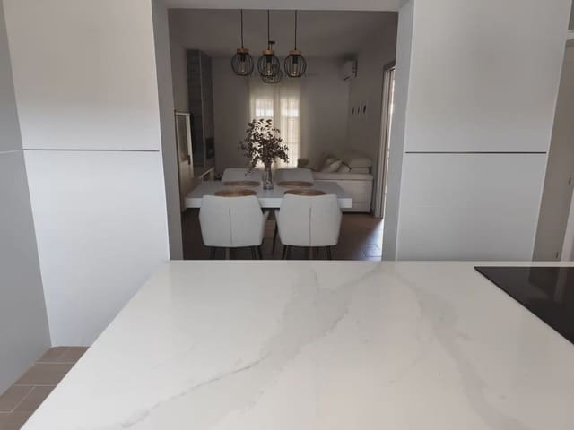 3 soveværelse Byhus til salg i El Zabal - Santa Margarita, La Línea de la Concepción - € 275.000 (Ref: 9872181)