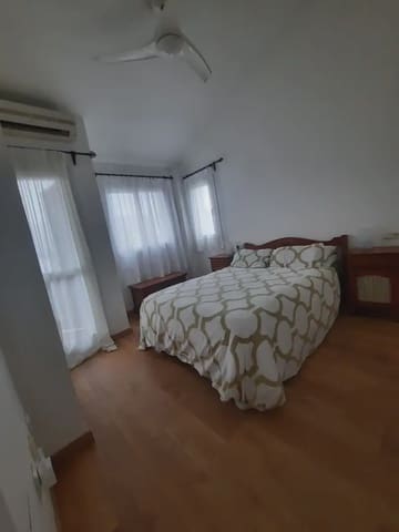 3 bedroom Terraced Villa for rent in El Zabal - Santa Margarita, La Línea de la Concepción with pool - € 1,500 (Ref: 9872295)