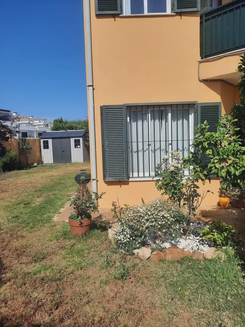 3 bedroom Terraced Villa for rent in La Linea de la Concepcion with pool - € 1,500 (Ref: 9872295)