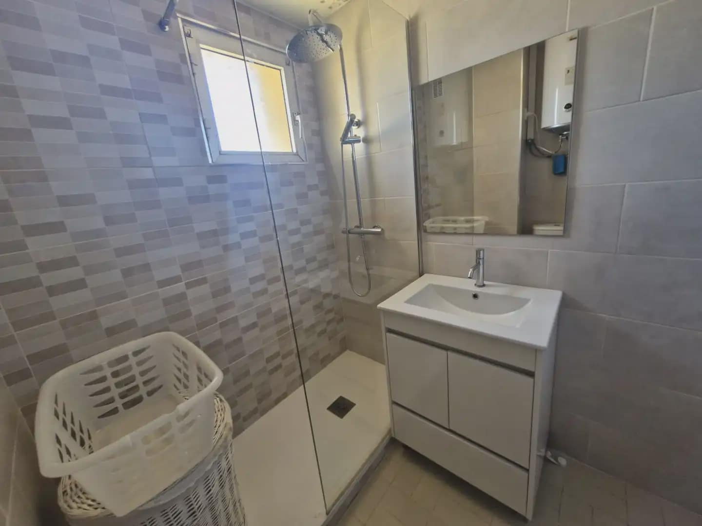 3 camera da letto Appartamento in vendita in La Linea de la Concepcion - 197.000 € (Rif: 9877585)