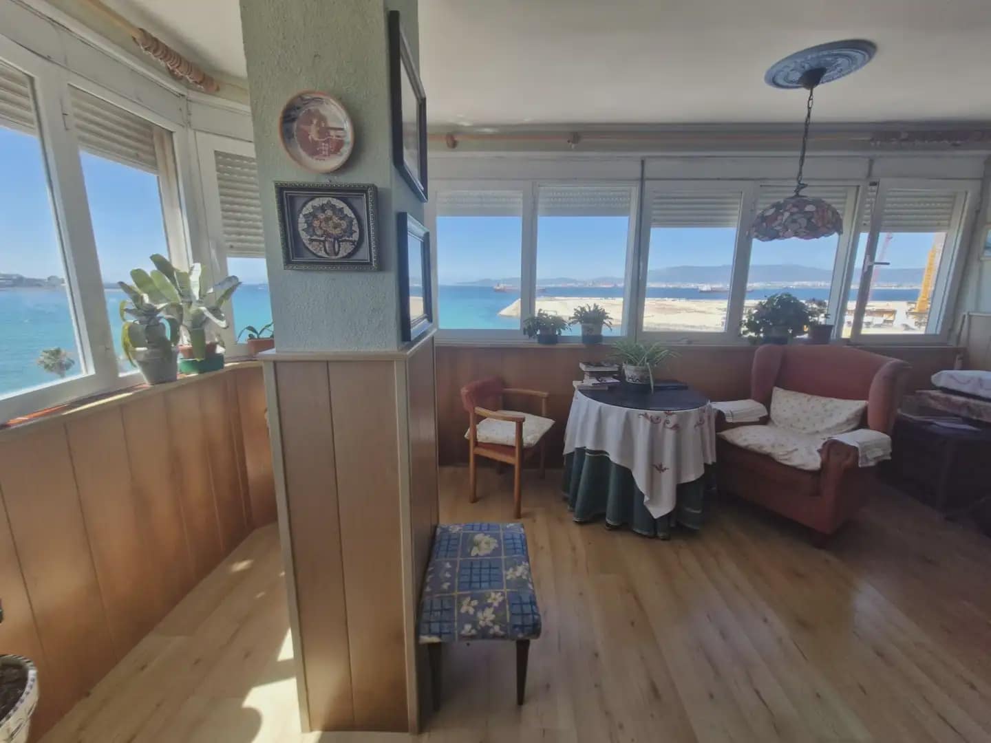 4 slaapkamer Flat te koop in La Linea de la Concepcion - € 350.000 (Ref: 9877795)