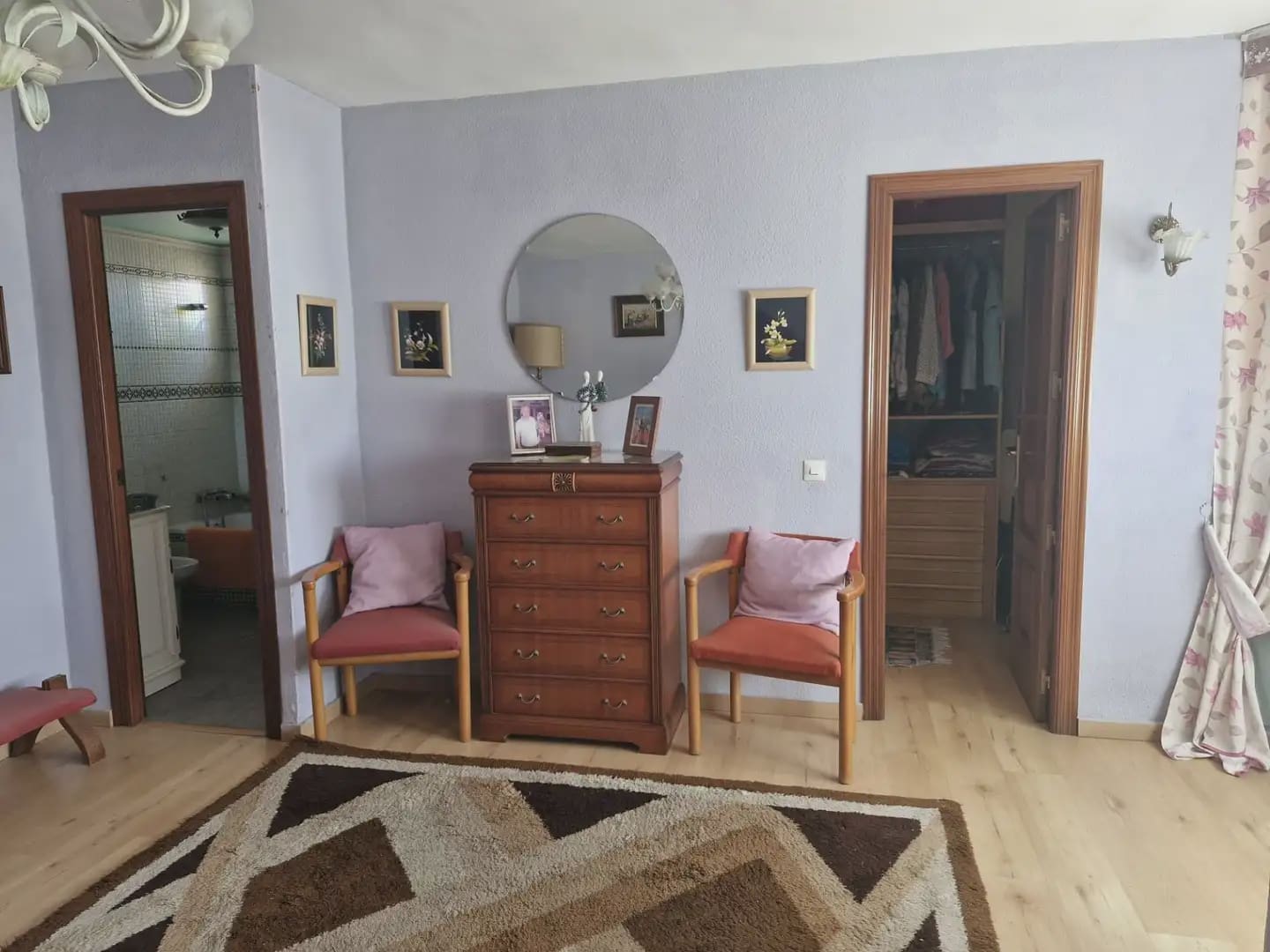 4 slaapkamer Flat te koop in La Linea de la Concepcion - € 350.000 (Ref: 9877795)