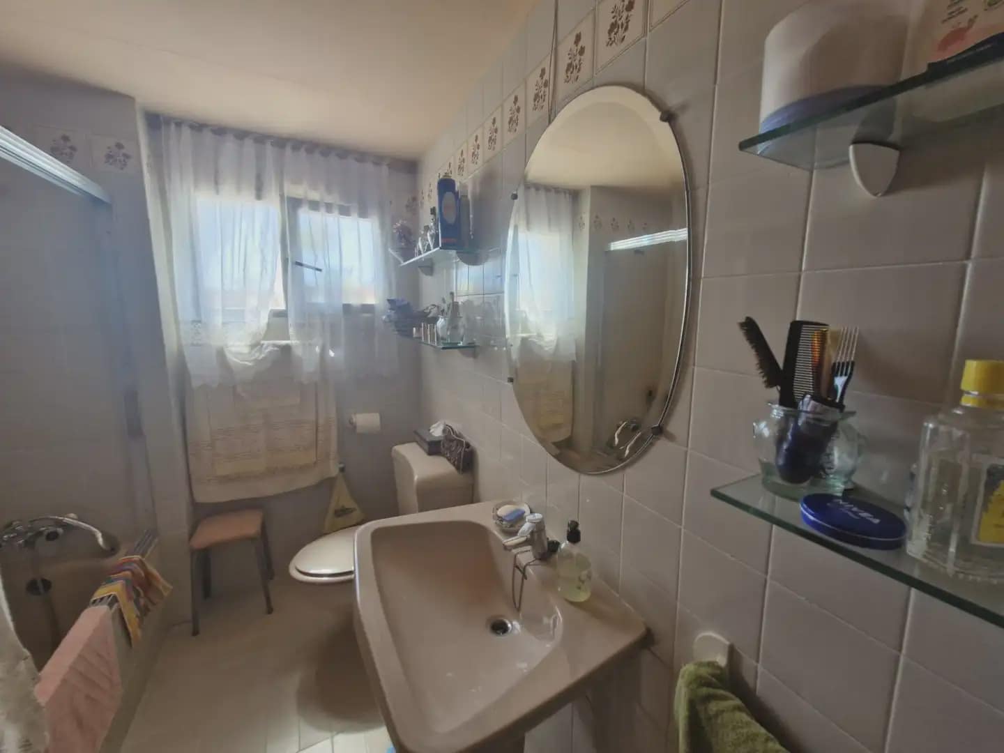 4 slaapkamer Flat te koop in La Linea de la Concepcion - € 350.000 (Ref: 9877795)
