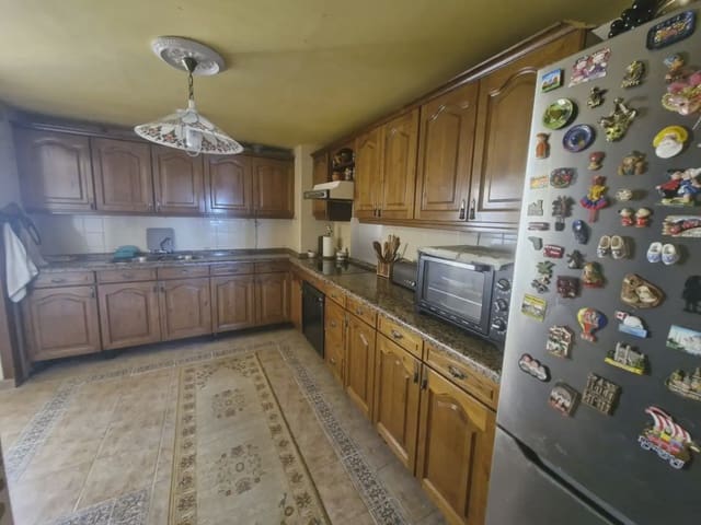 4 soverom Leilighet til salgs i Mondejar - Junquillos, La Línea de la Concepción - € 350 000 (Ref: 9877795)