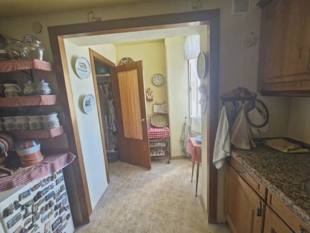 4 soverom Leilighet til salgs i Mondejar - Junquillos, La Línea de la Concepción - € 350 000 (Ref: 9877795)