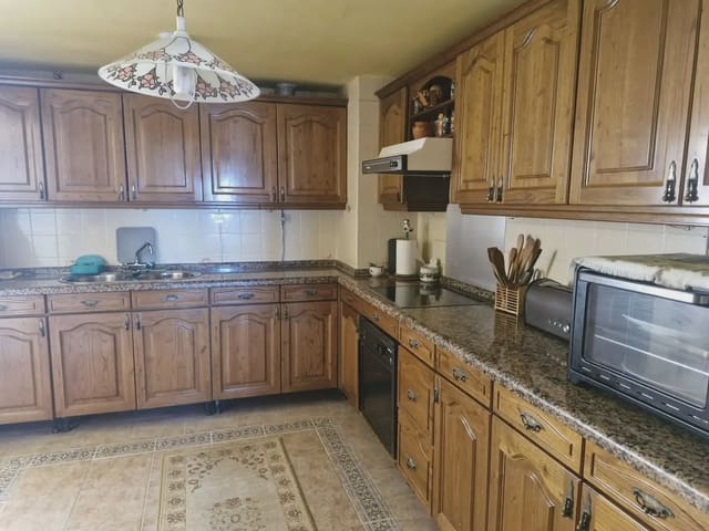 4 soverom Leilighet til salgs i Mondejar - Junquillos, La Línea de la Concepción - € 350 000 (Ref: 9877795)