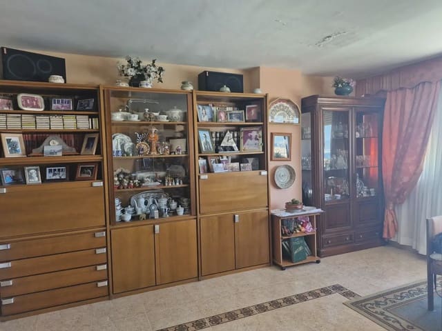 4 soverom Leilighet til salgs i Mondejar - Junquillos, La Línea de la Concepción - € 350 000 (Ref: 9877795)