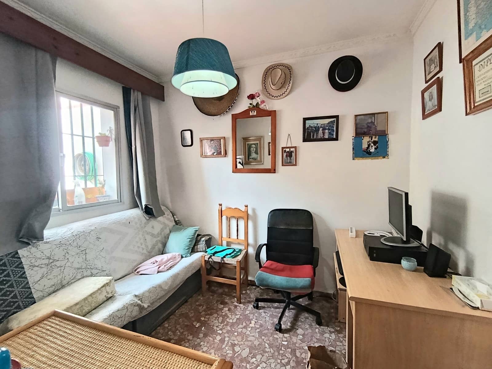 4 bedroom Townhouse for sale in El Puerto de Santa Maria with garage - € 255,000 (Ref: 9592031)