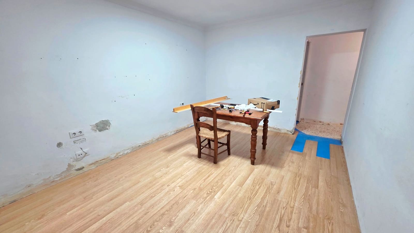 7 bedroom Townhouse for sale in El Puerto de Santa Maria - € 325,000 (Ref: 9592032)