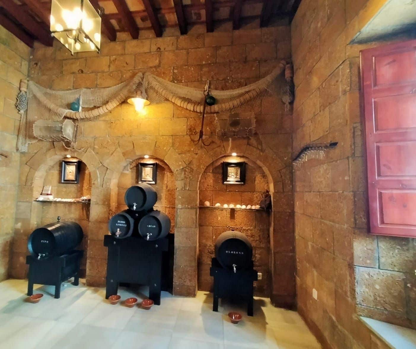 3 bedroom Finca/Country House for sale in El Puerto de Santa Maria with garage - € 800,000 (Ref: 9592034)