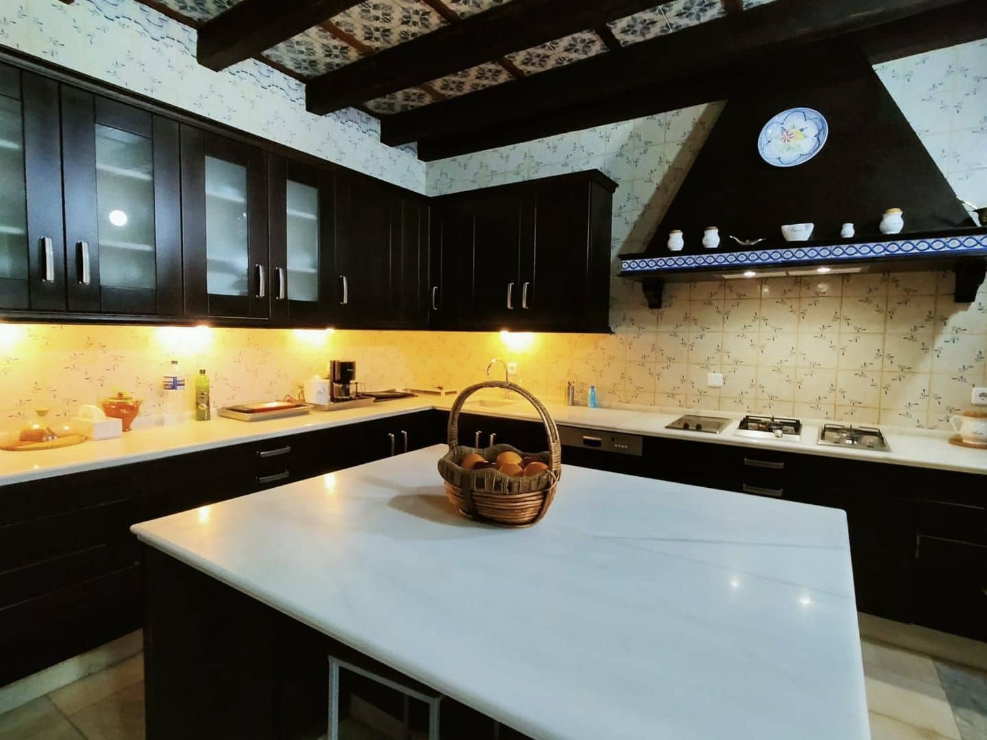 3 bedroom Finca/Country House for sale in El Puerto de Santa Maria with garage - € 800,000 (Ref: 9592034)