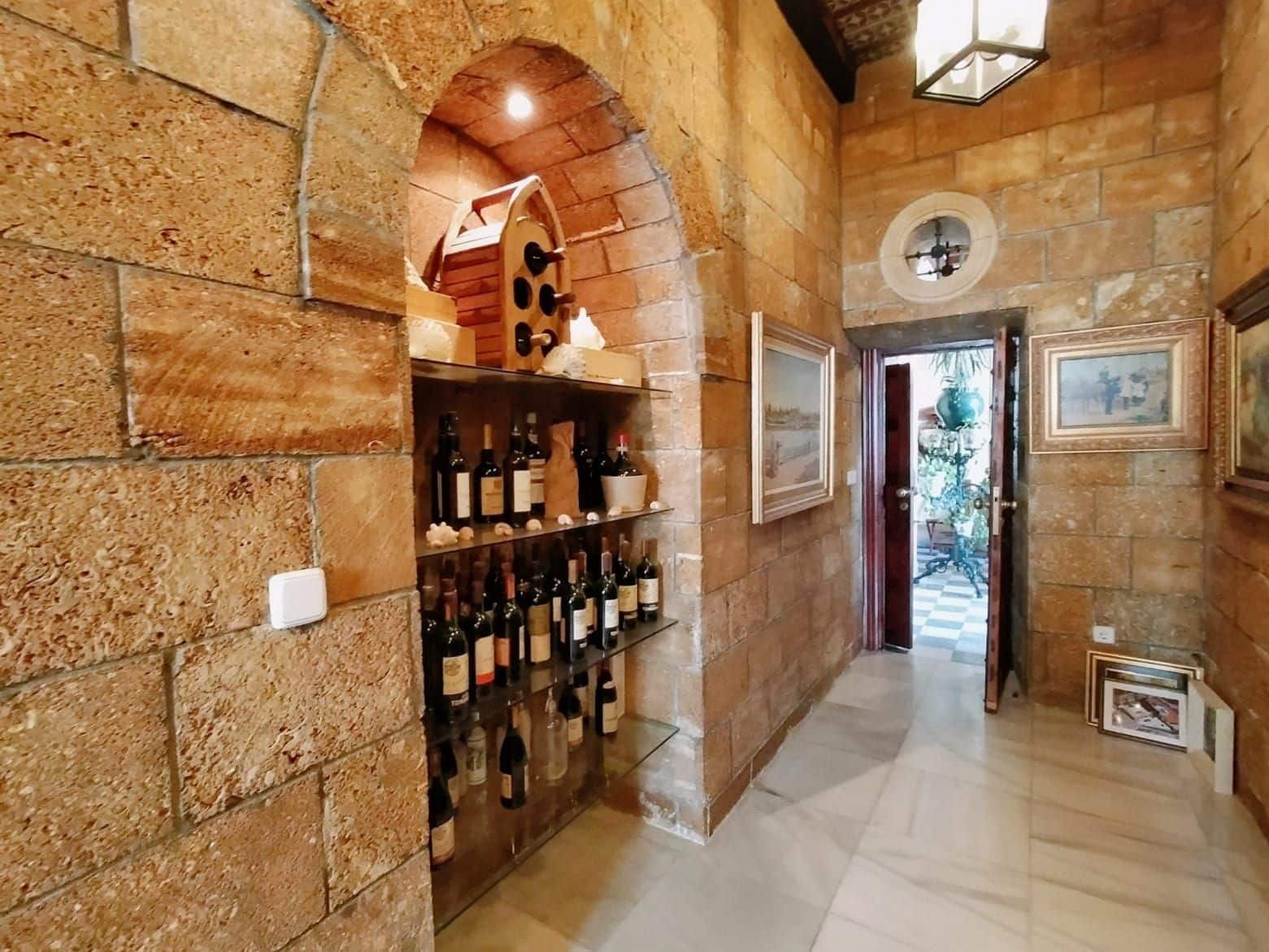 3 bedroom Finca/Country House for sale in El Puerto de Santa Maria with garage - € 800,000 (Ref: 9592034)