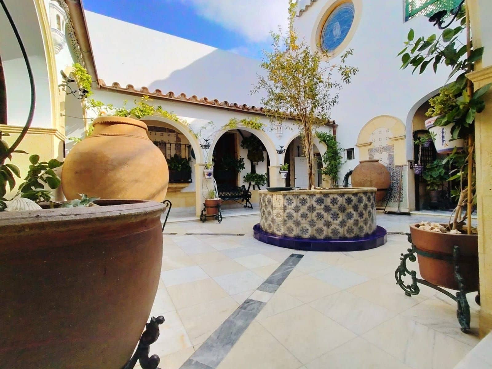 3 bedroom Finca/Country House for sale in El Puerto de Santa Maria with garage - € 800,000 (Ref: 9592034)