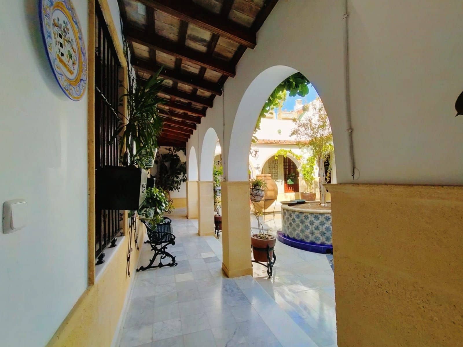 3 bedroom Finca/Country House for sale in El Puerto de Santa Maria with garage - € 800,000 (Ref: 9592034)